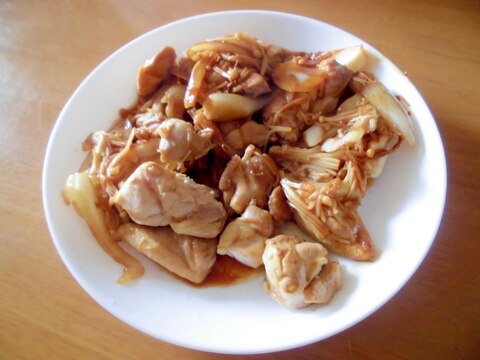 鶏肉とエノキと玉ねぎの生姜醤油炒め